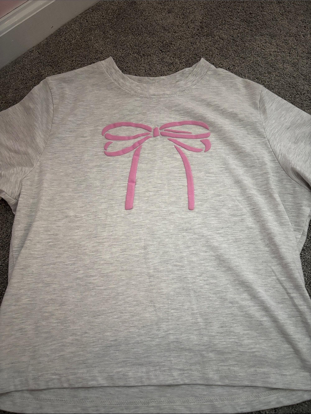 Girls' Light Gray Tee with Pink Bow Graphic